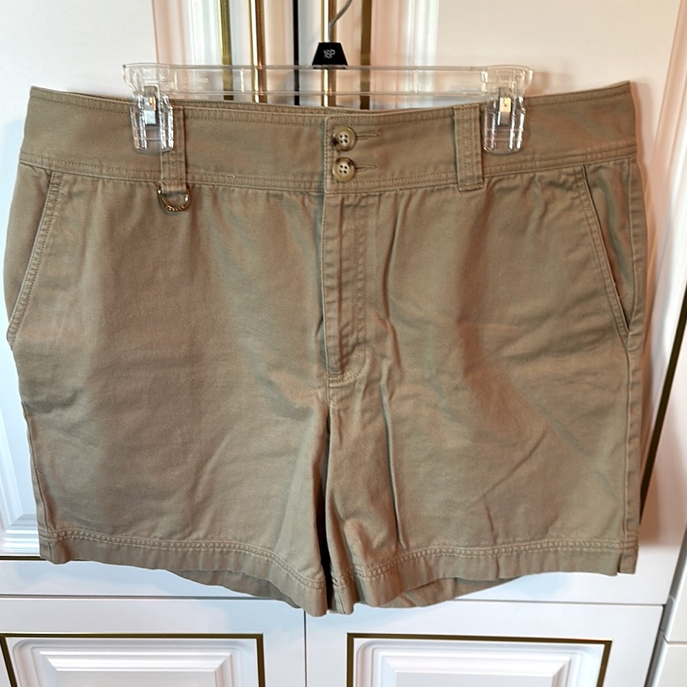 Ralph Lauren Khaki Shorts size 16